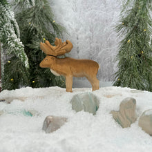Load image into Gallery viewer, Polaris (Reindeer)
